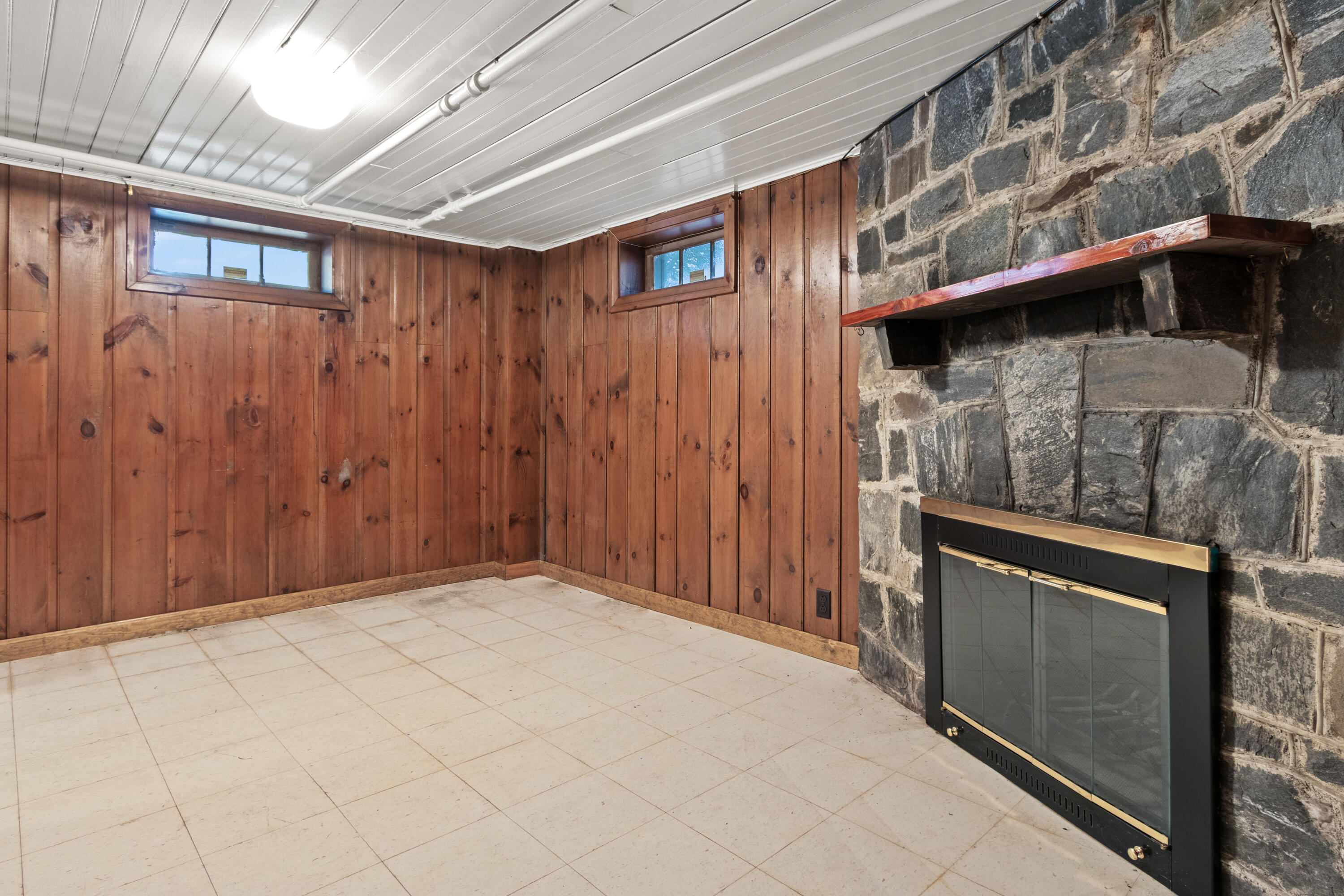 main property photo 83