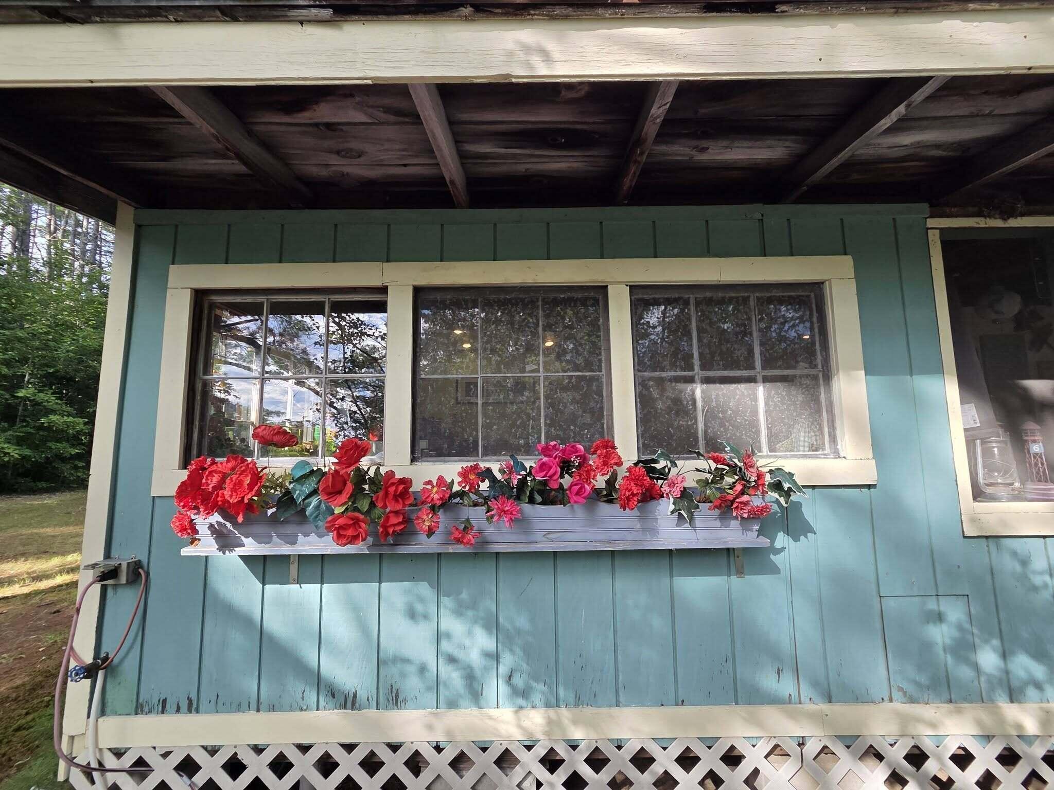 main property photo 41