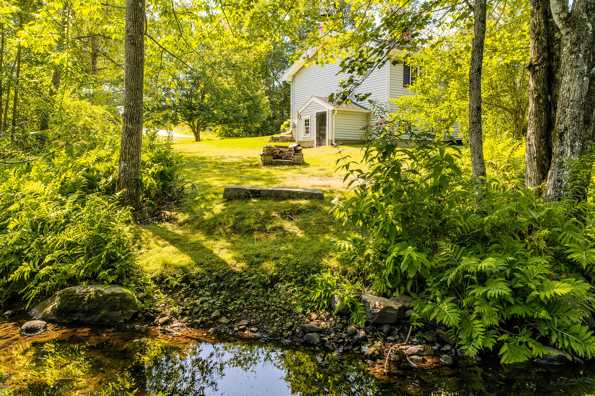 main property photo 34
