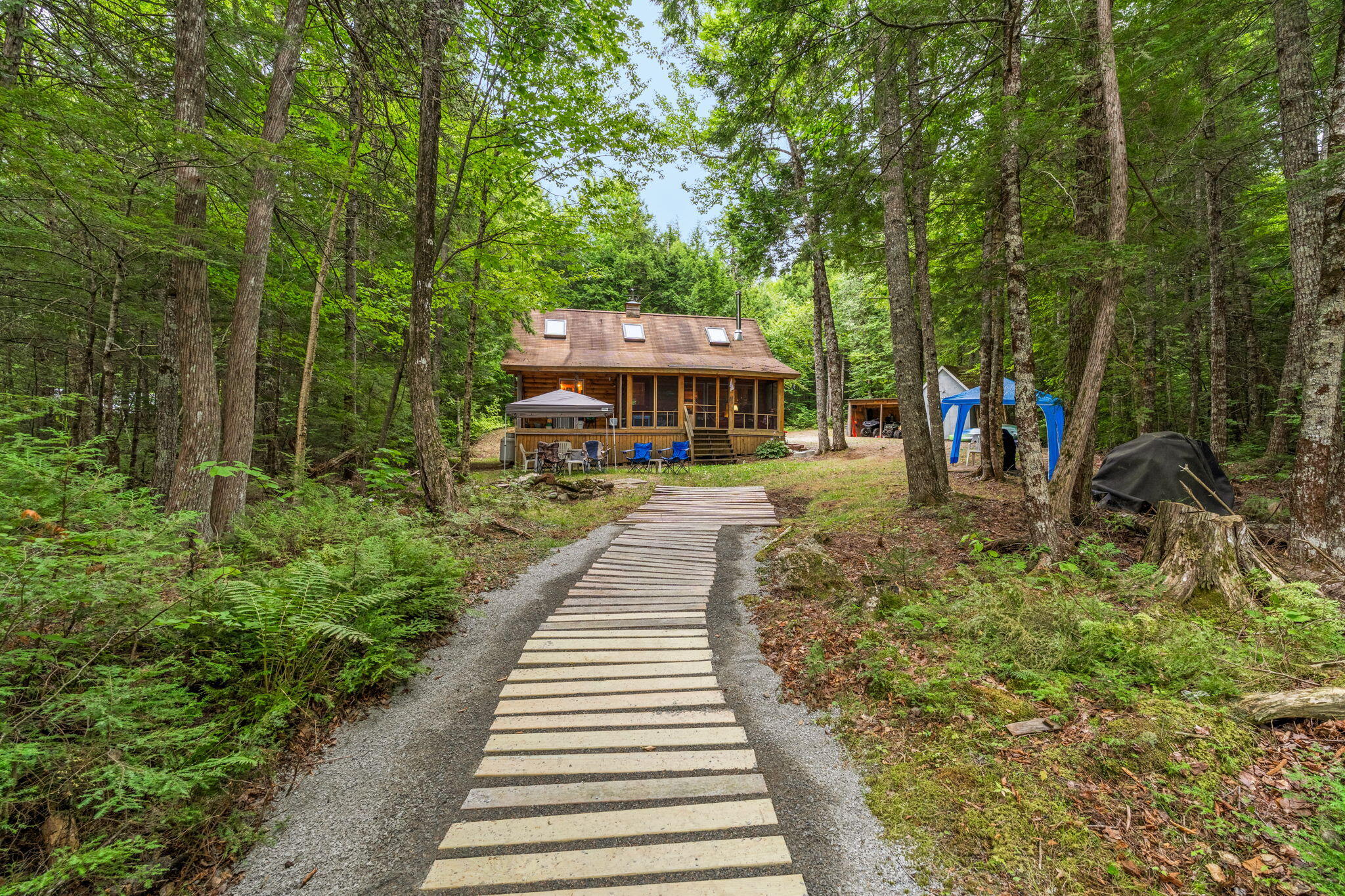 main property photo 37