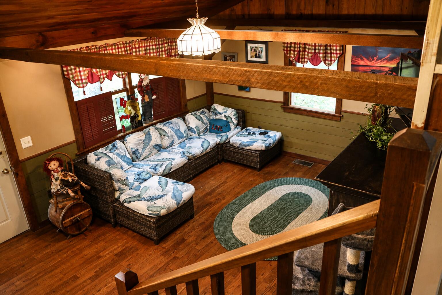 main property photo 11