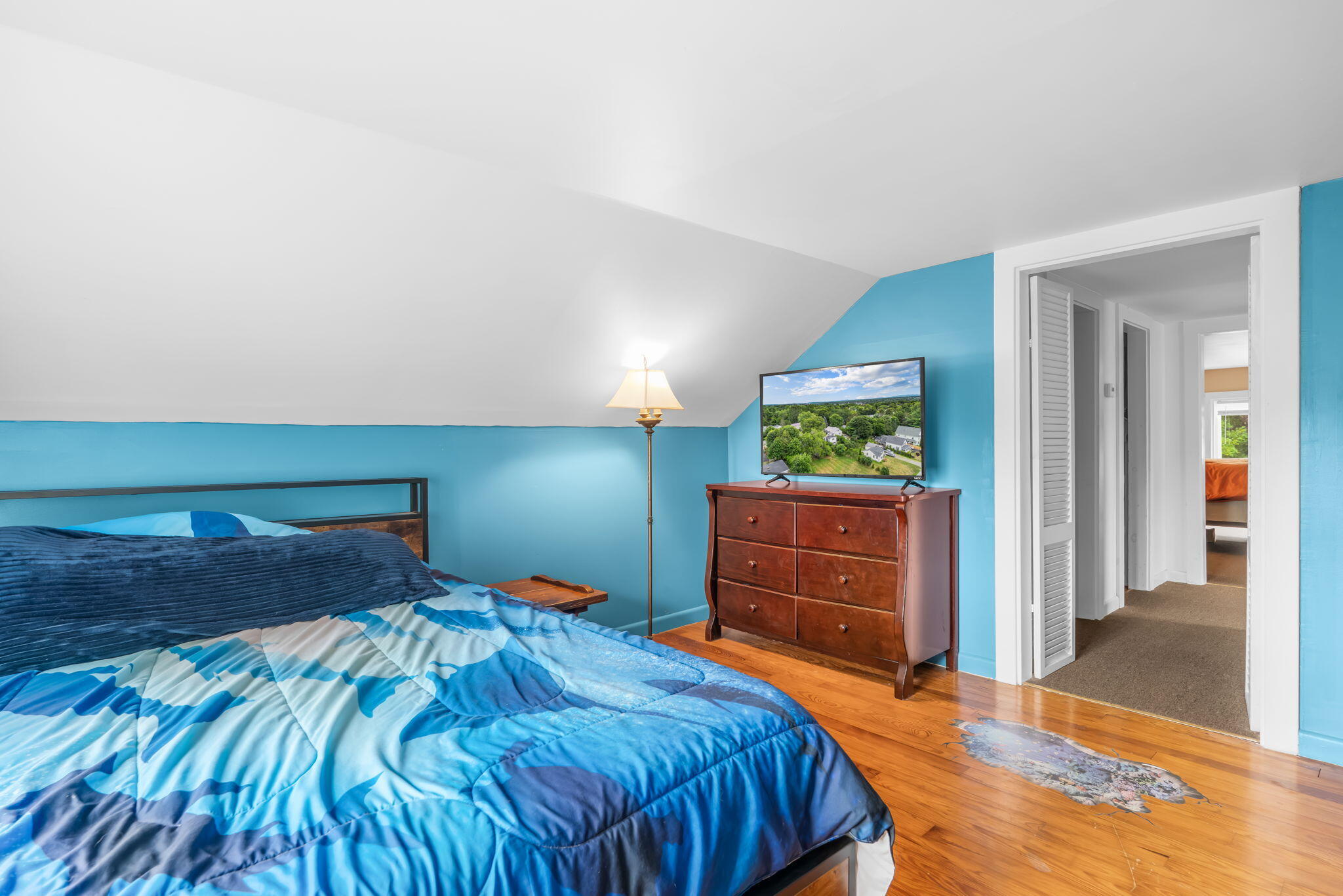 main property photo 20