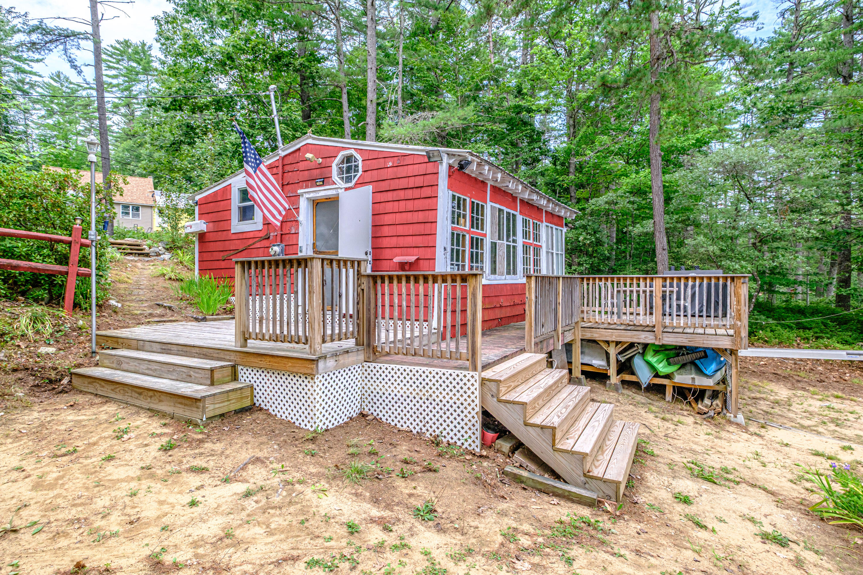 main property photo 13