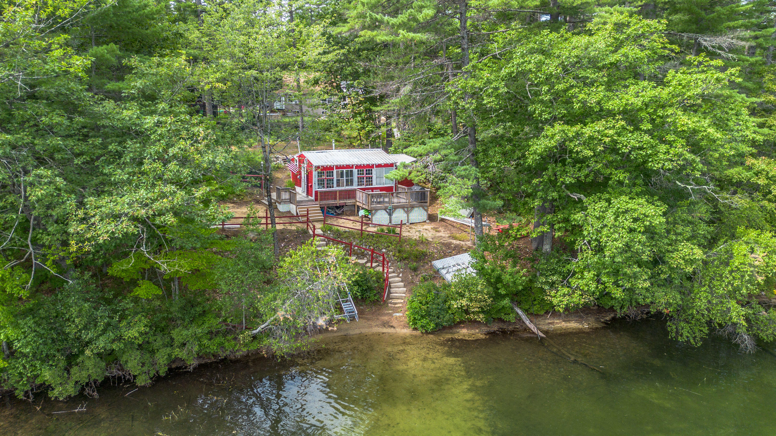 main property photo 33