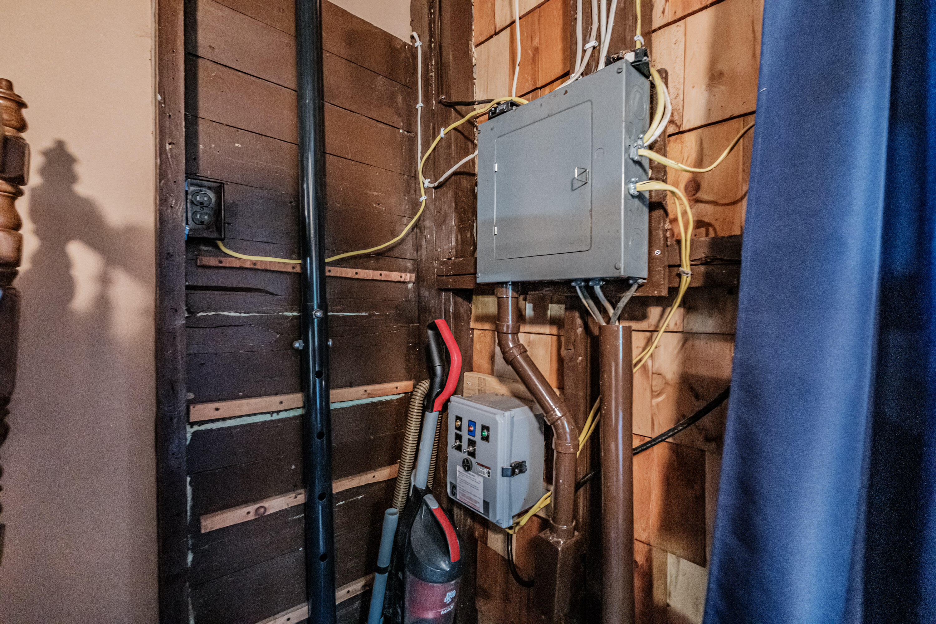 main property photo 54