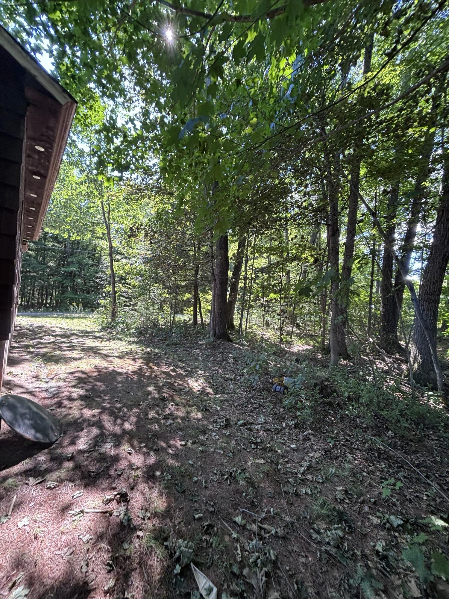 main property photo 28
