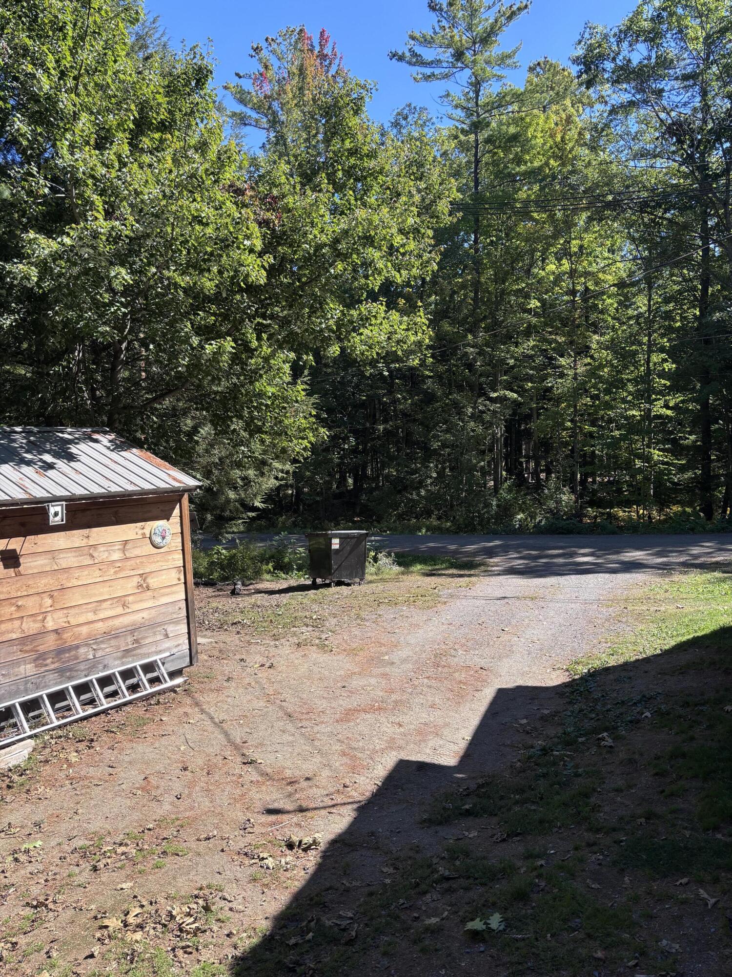 main property photo 31