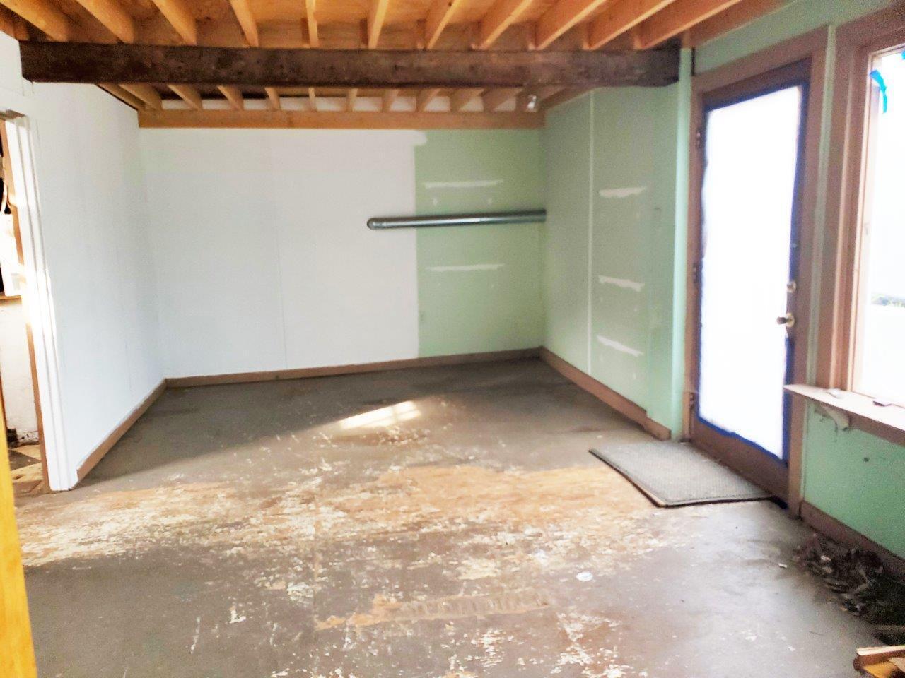 main property photo 112