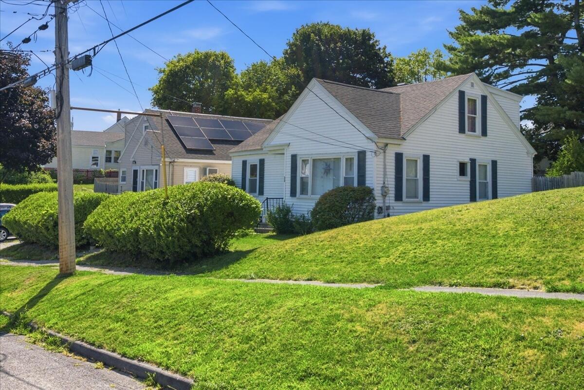 main property photo 43