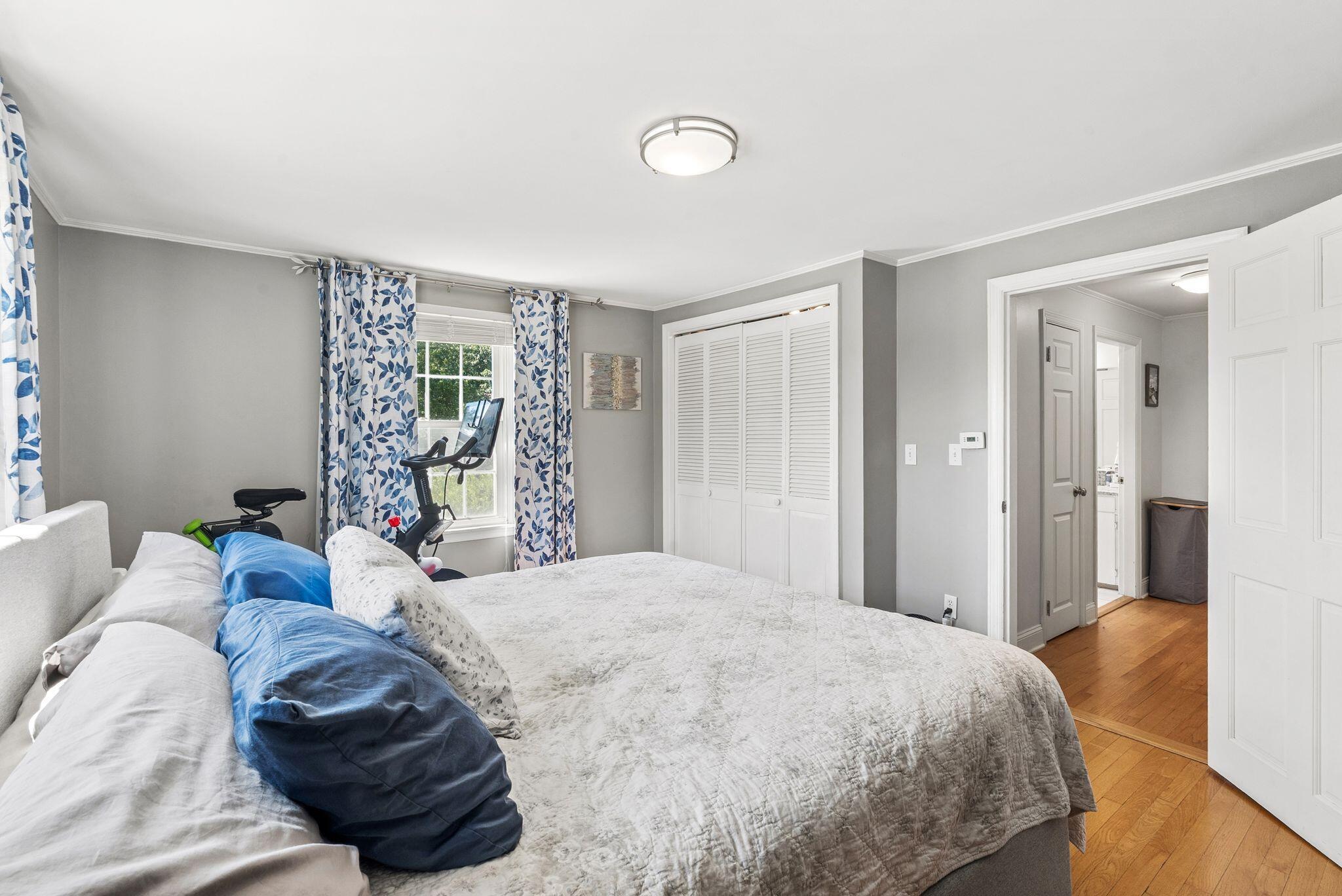 main property photo 39