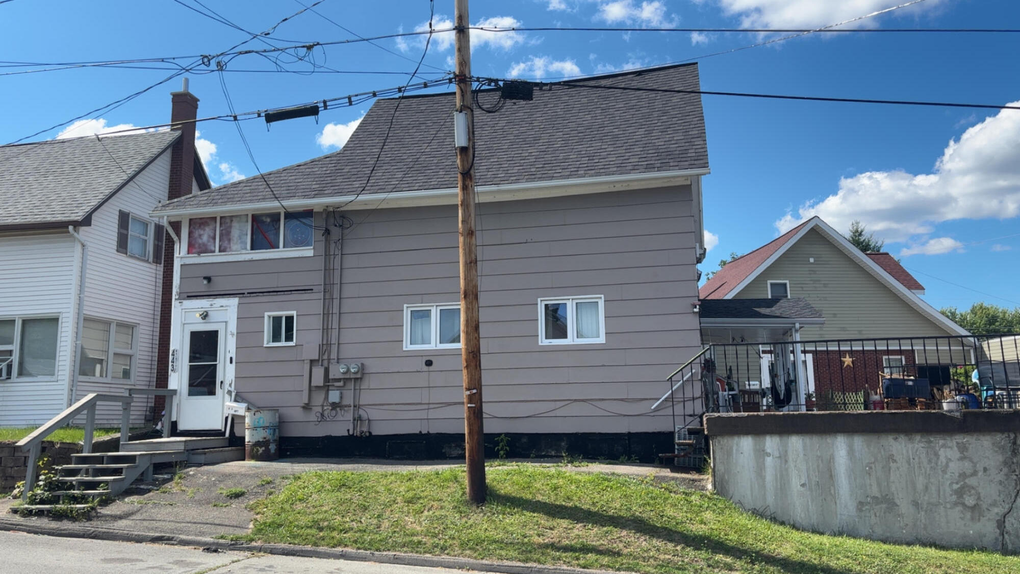main property photo 3