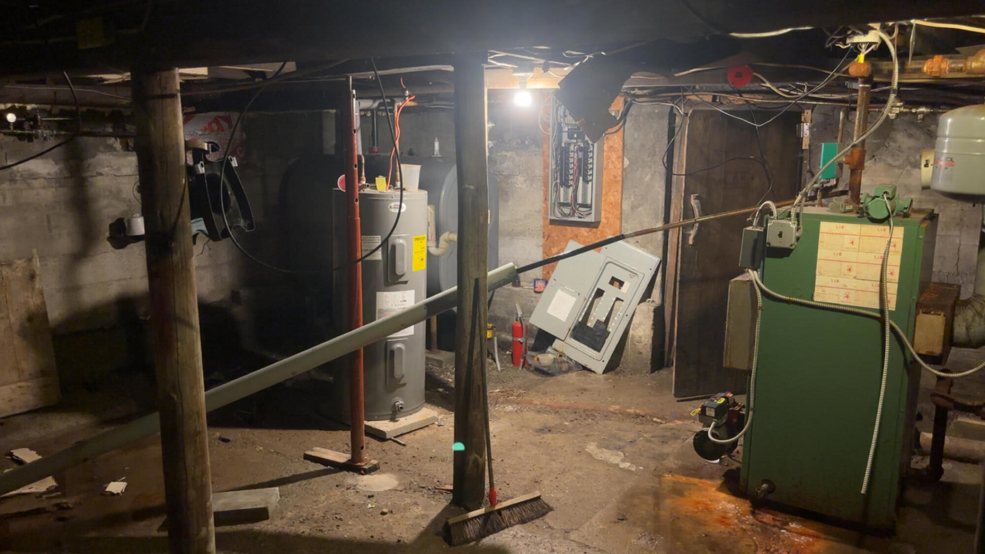 main property photo 35