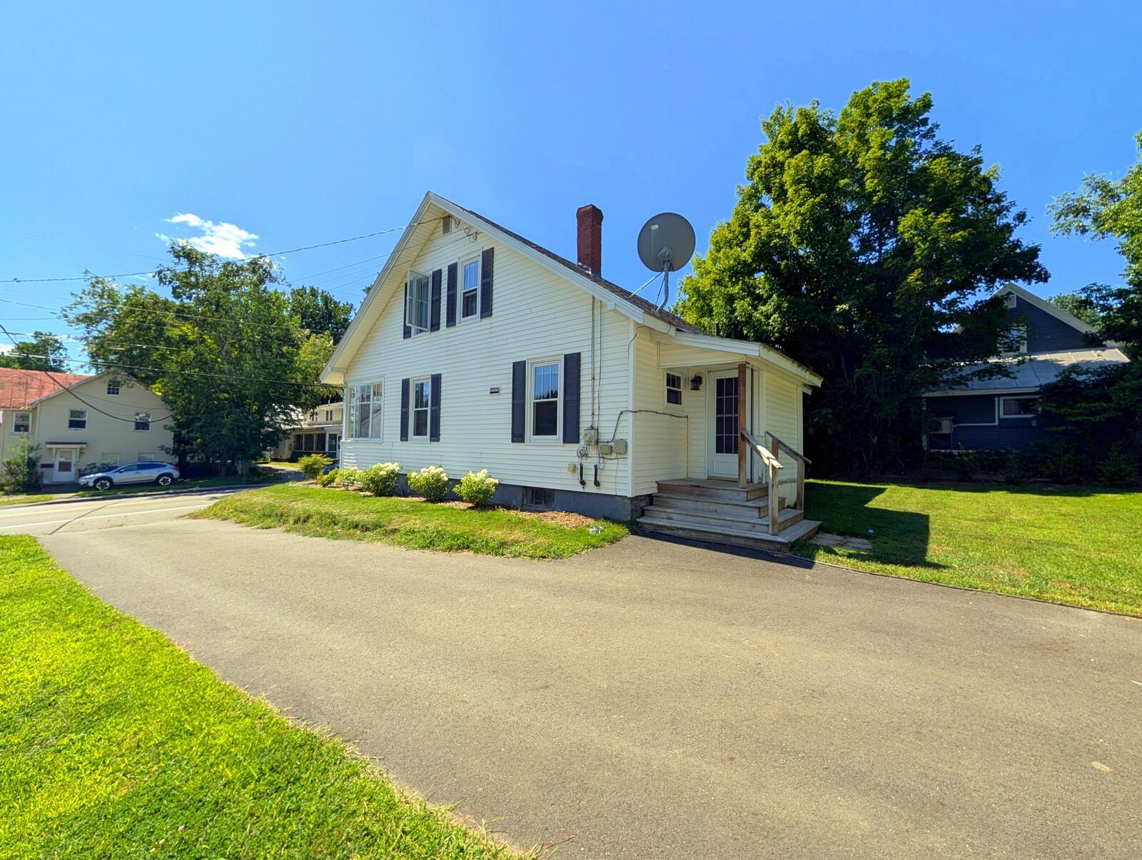 main property photo 42