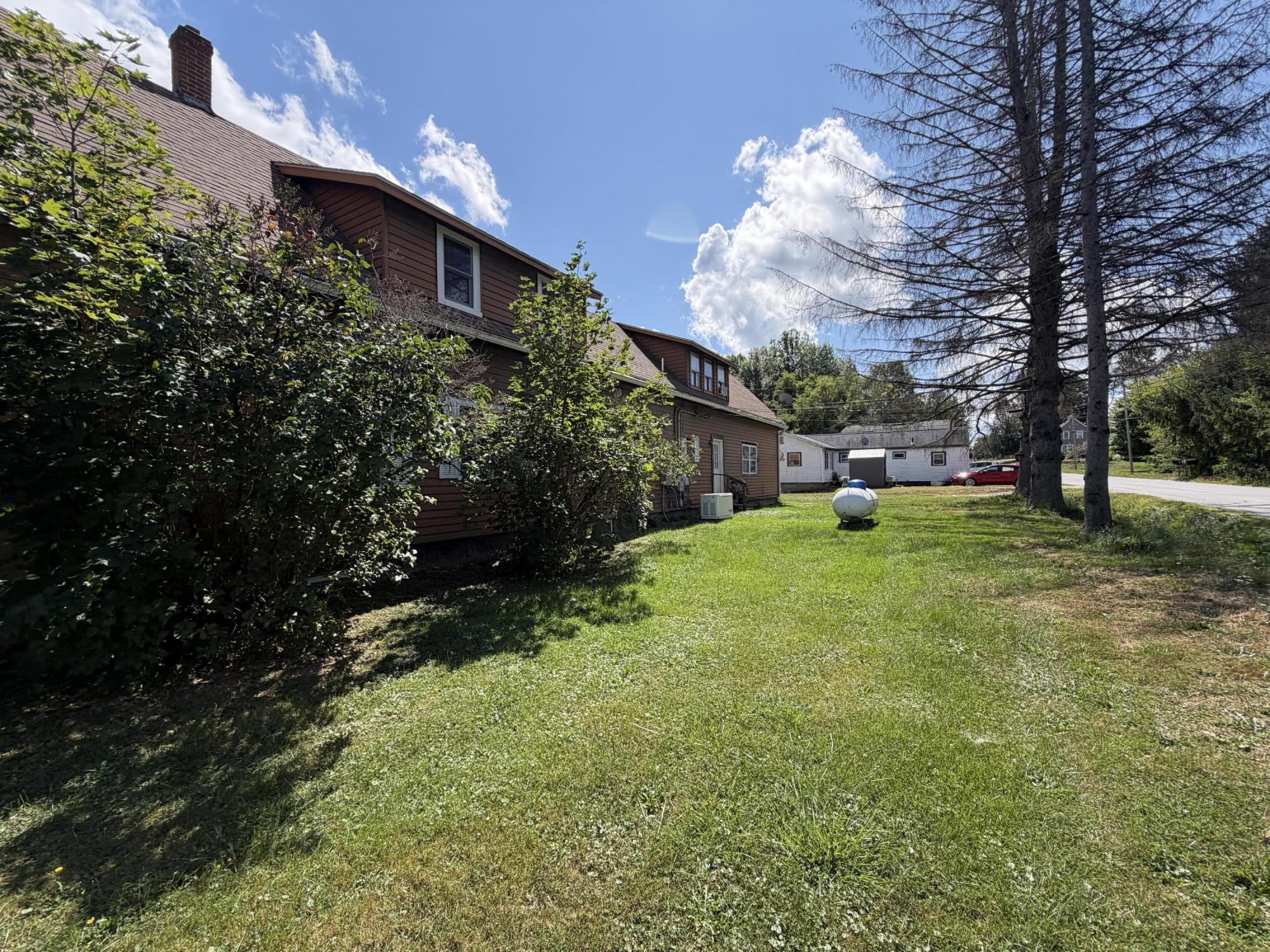 main property photo 40