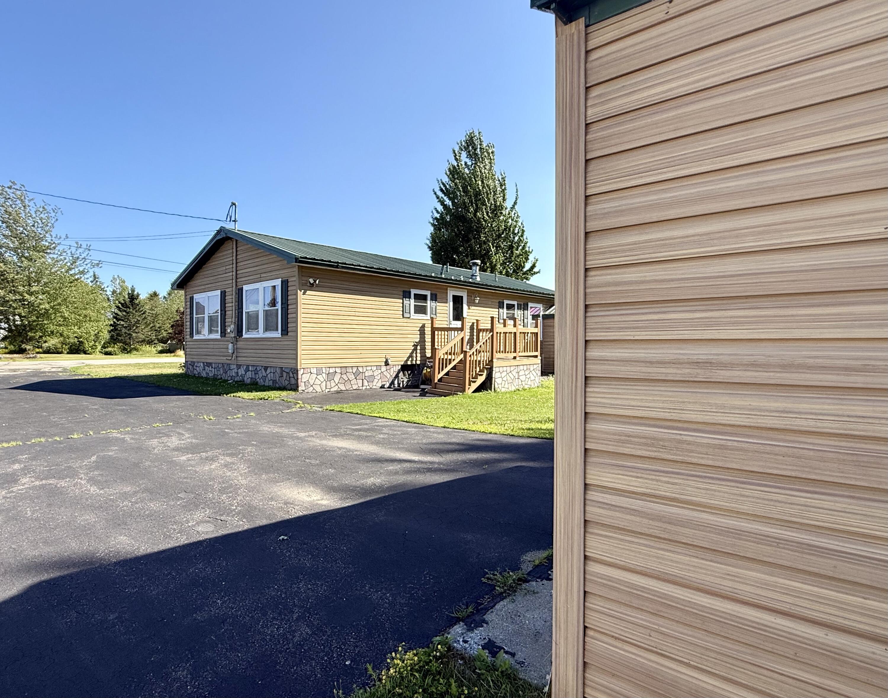 main property photo 60