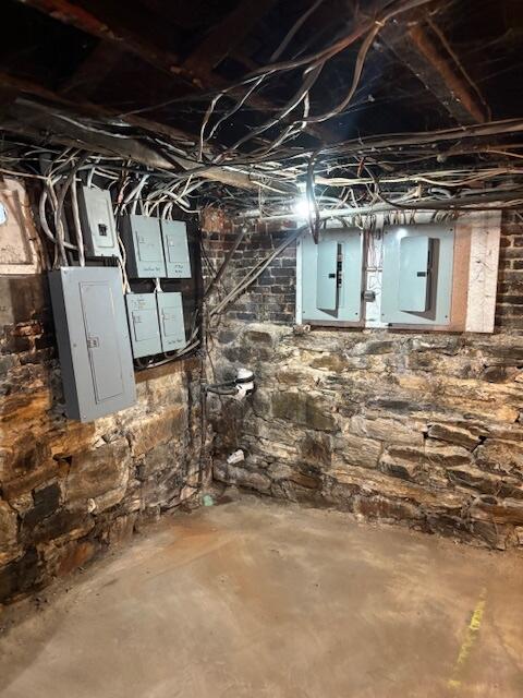 main property photo 27