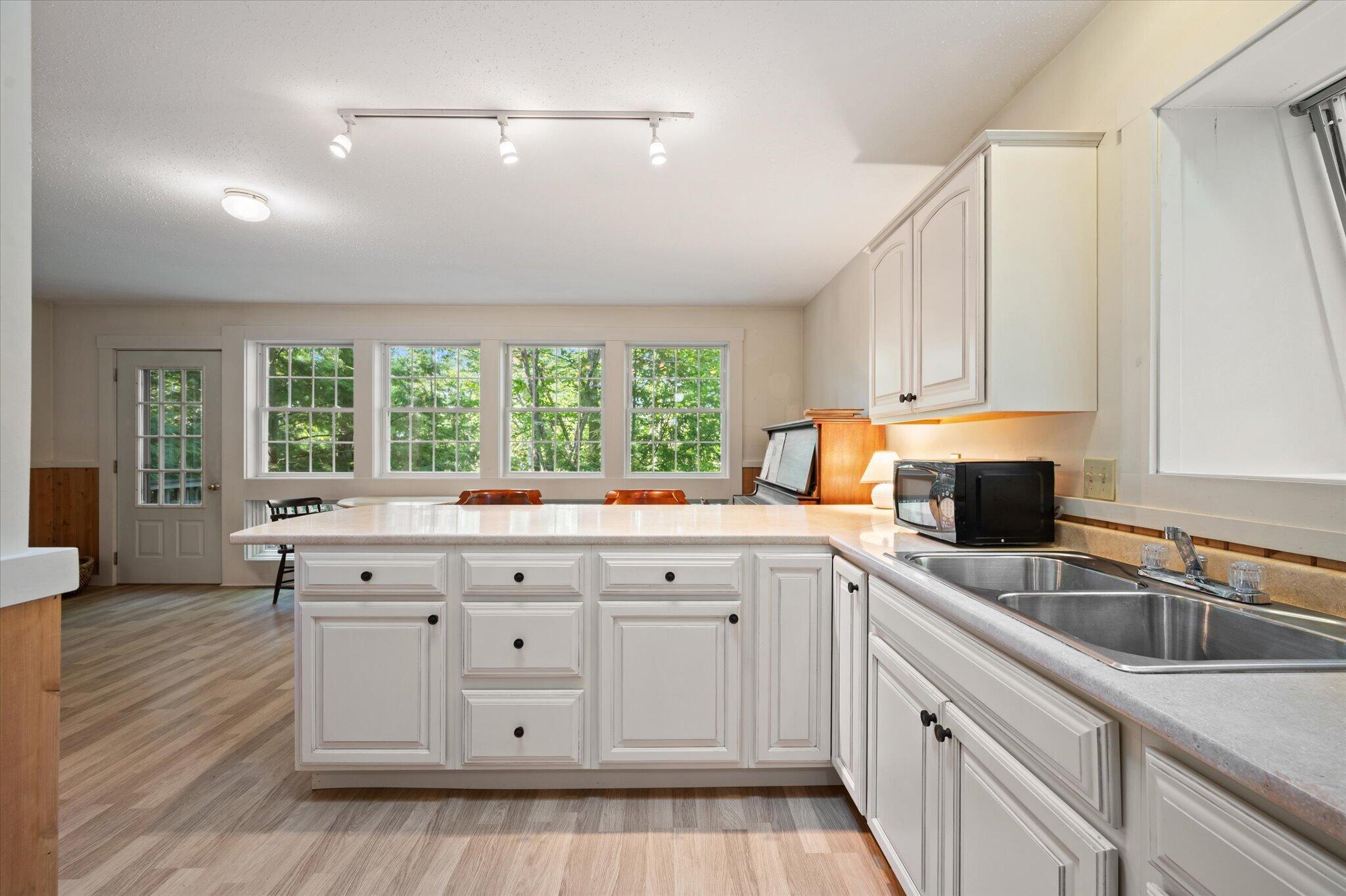 main property photo 66