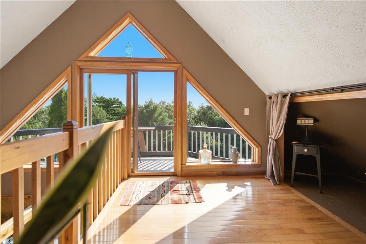 main property photo 77
