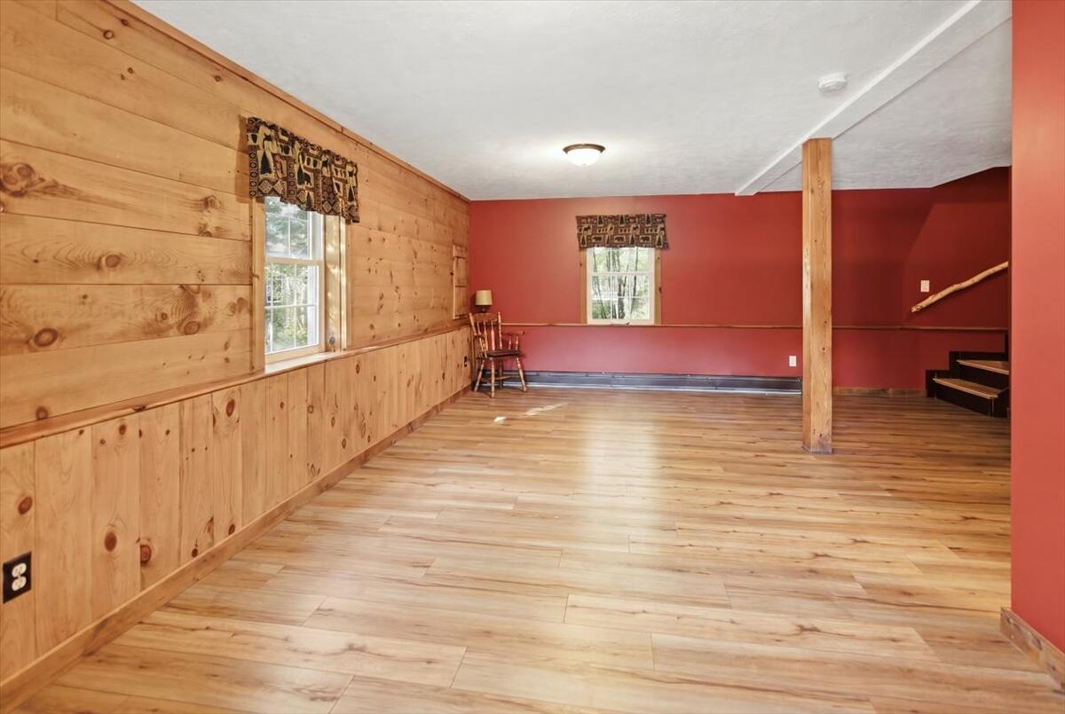 main property photo 90