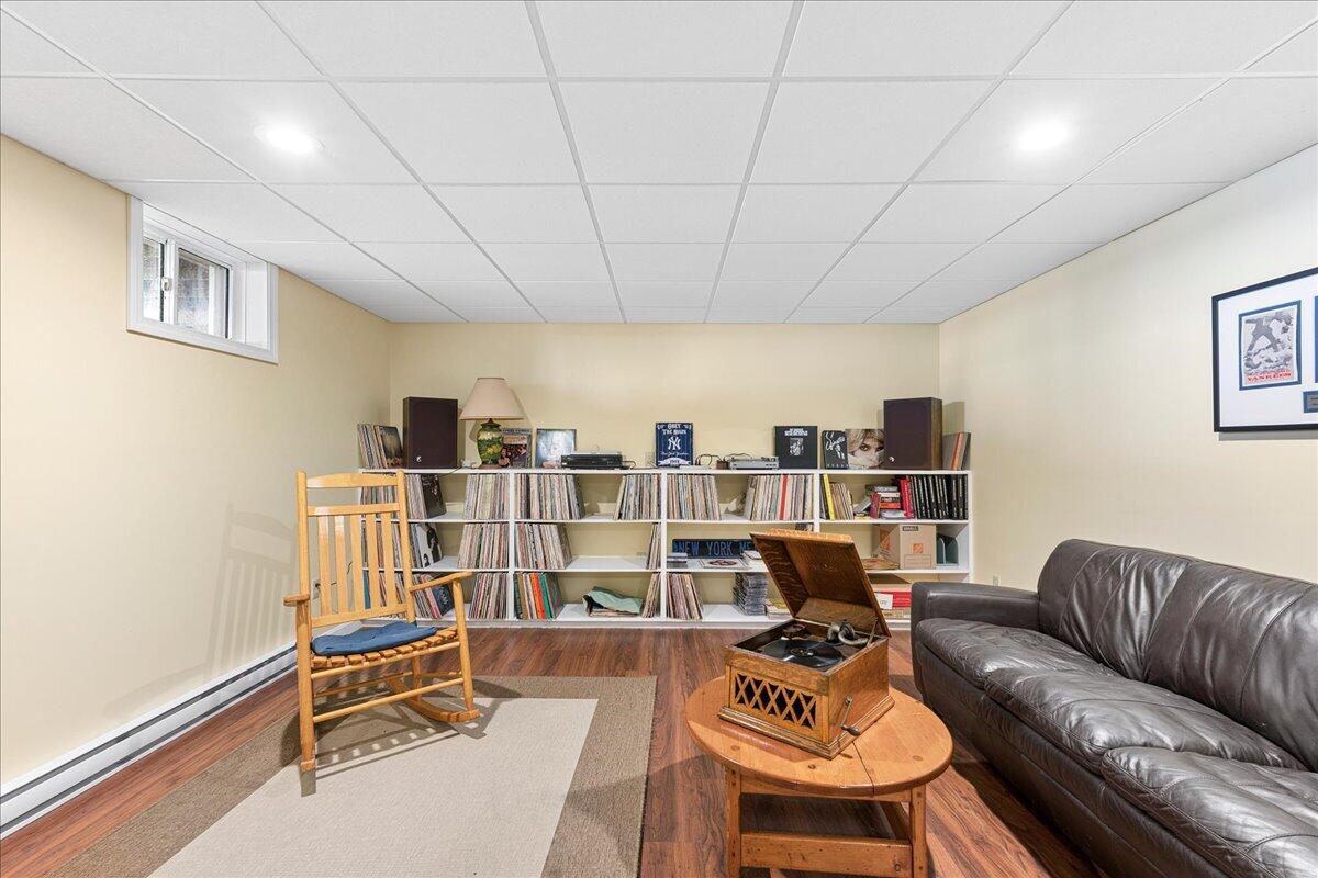 main property photo 59
