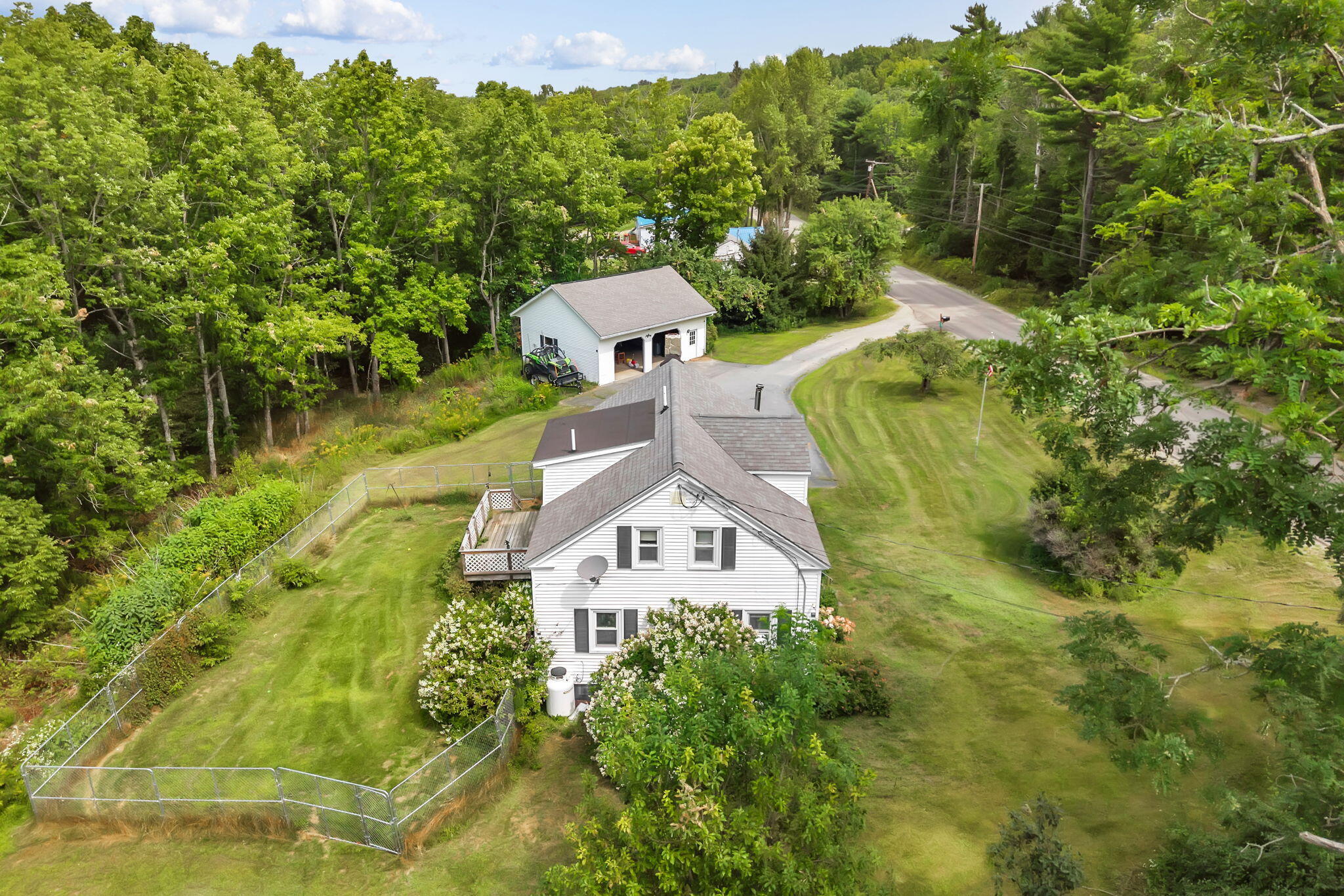 main property photo 50