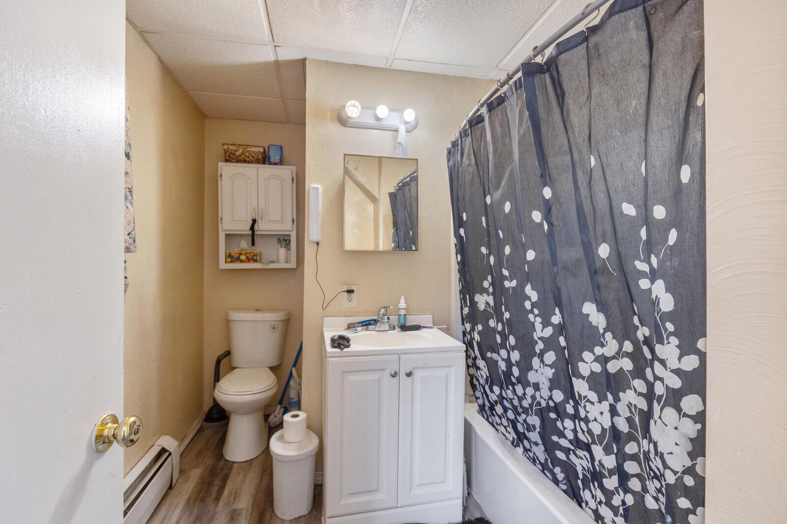 main property photo 39