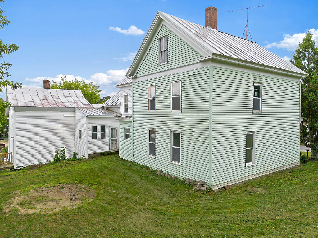 main property photo 11
