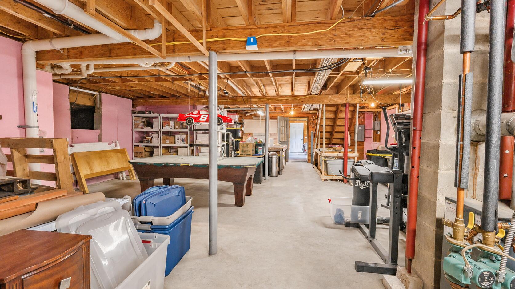 main property photo 79