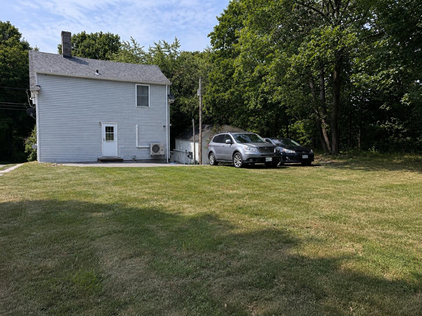 main property photo 11