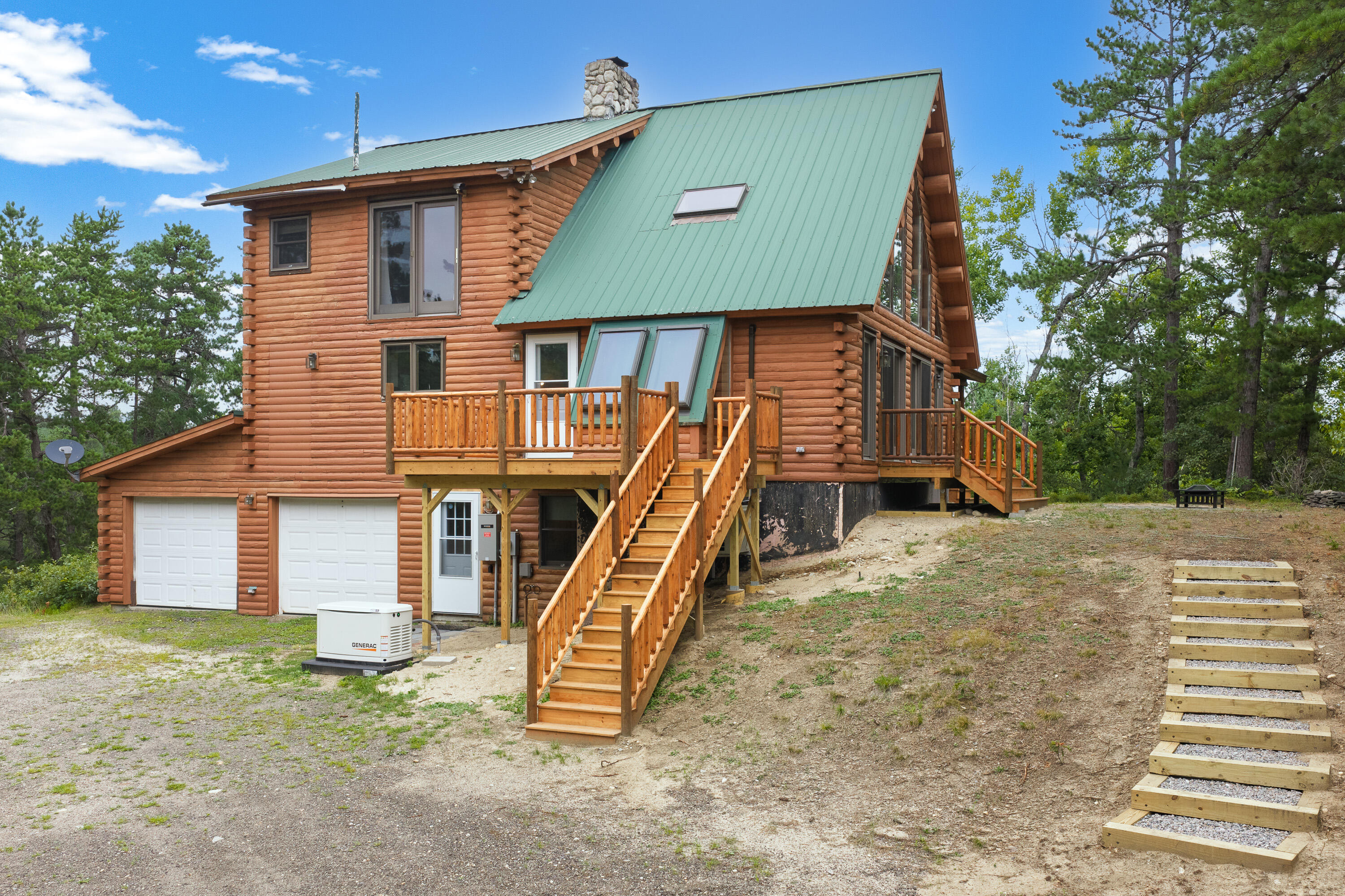 main property photo 4