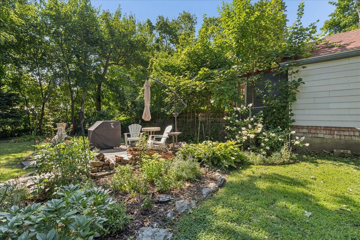 main property photo 71