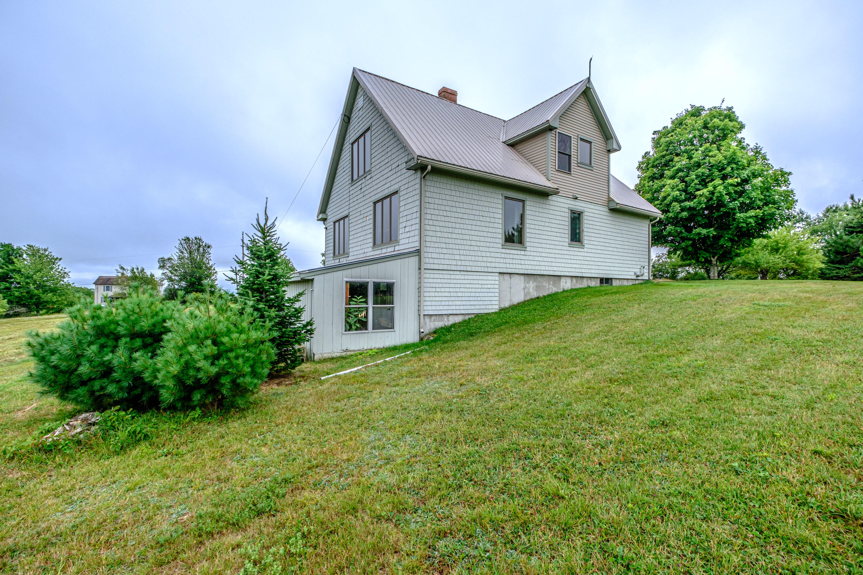 main property photo 65