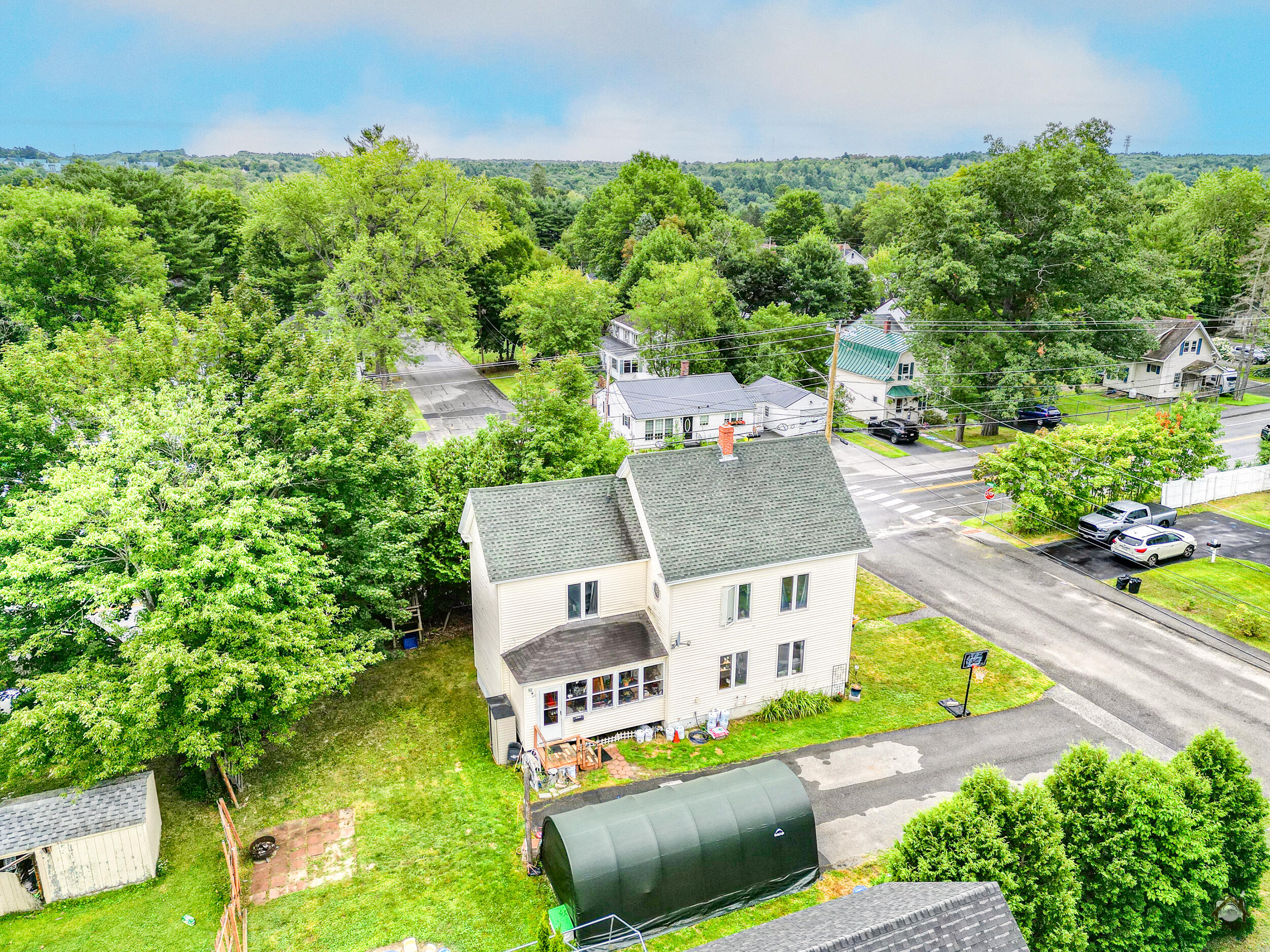 main property photo 30