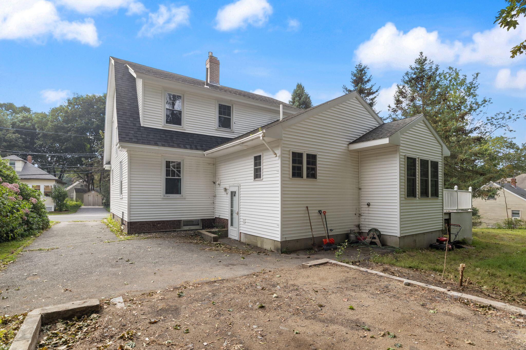 main property photo 50