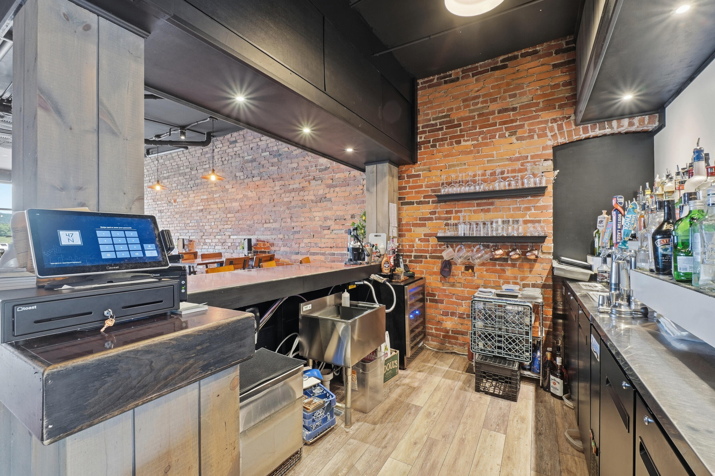 main property photo 17