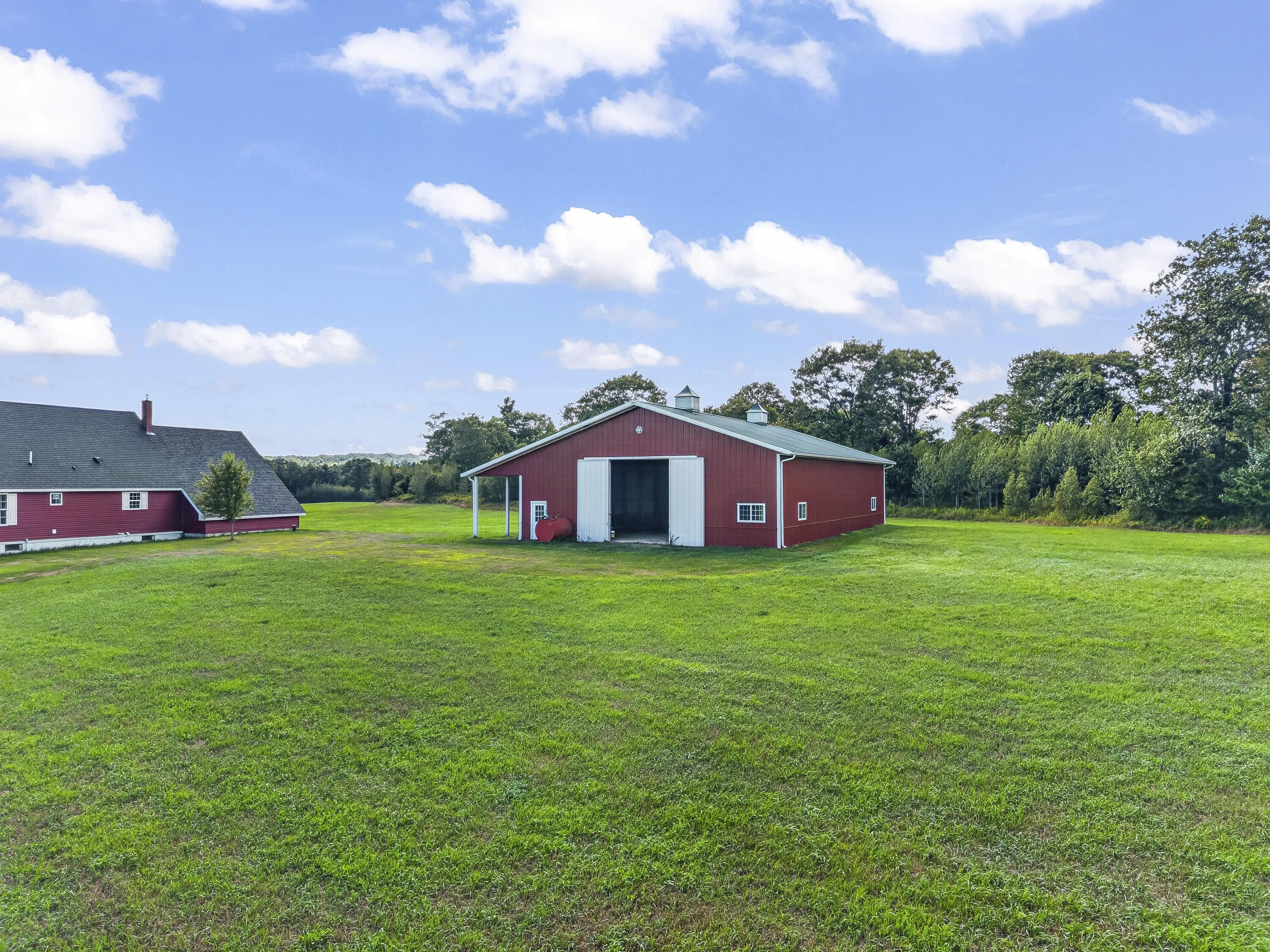 main property photo 45