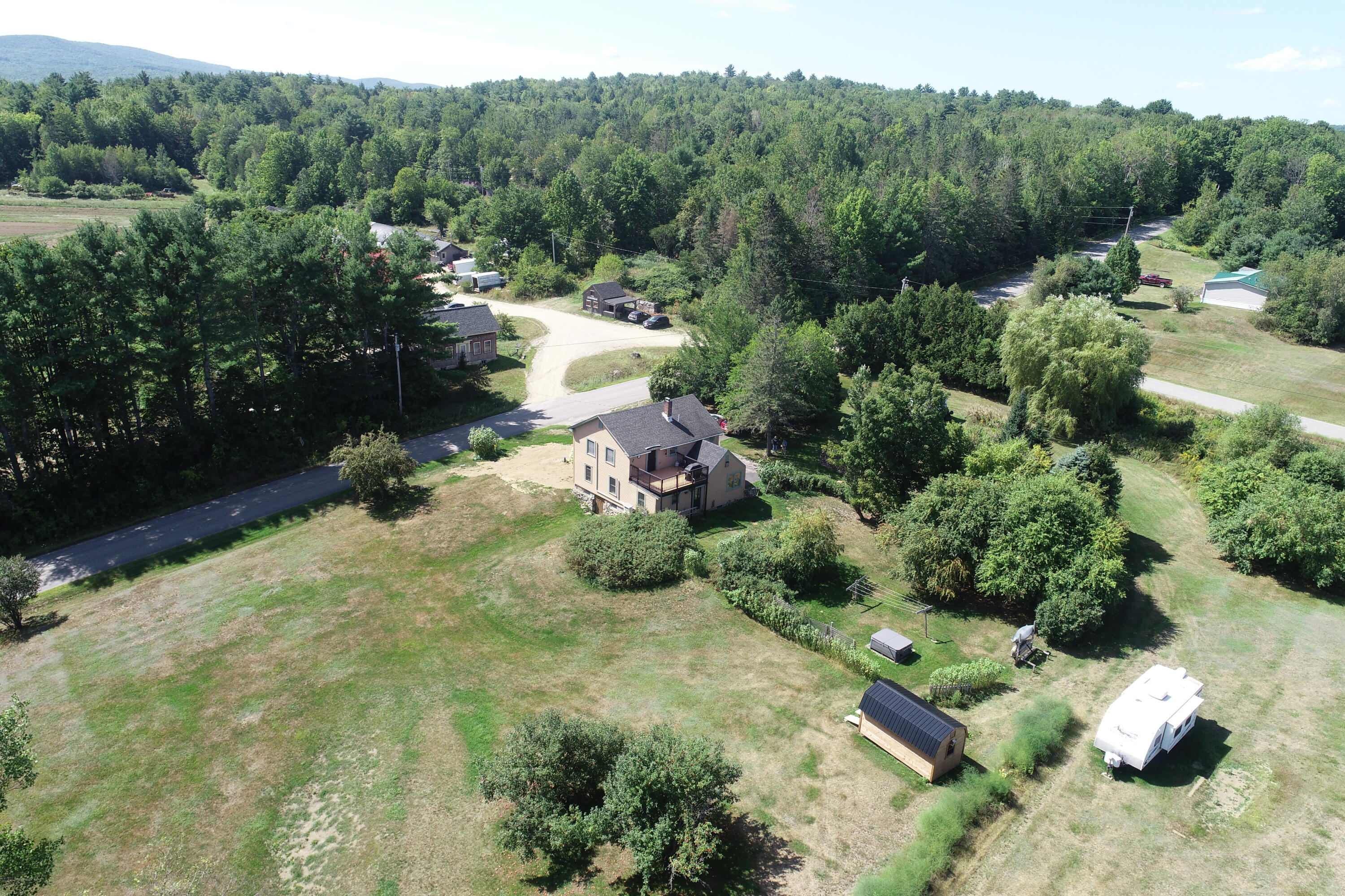 main property photo 32