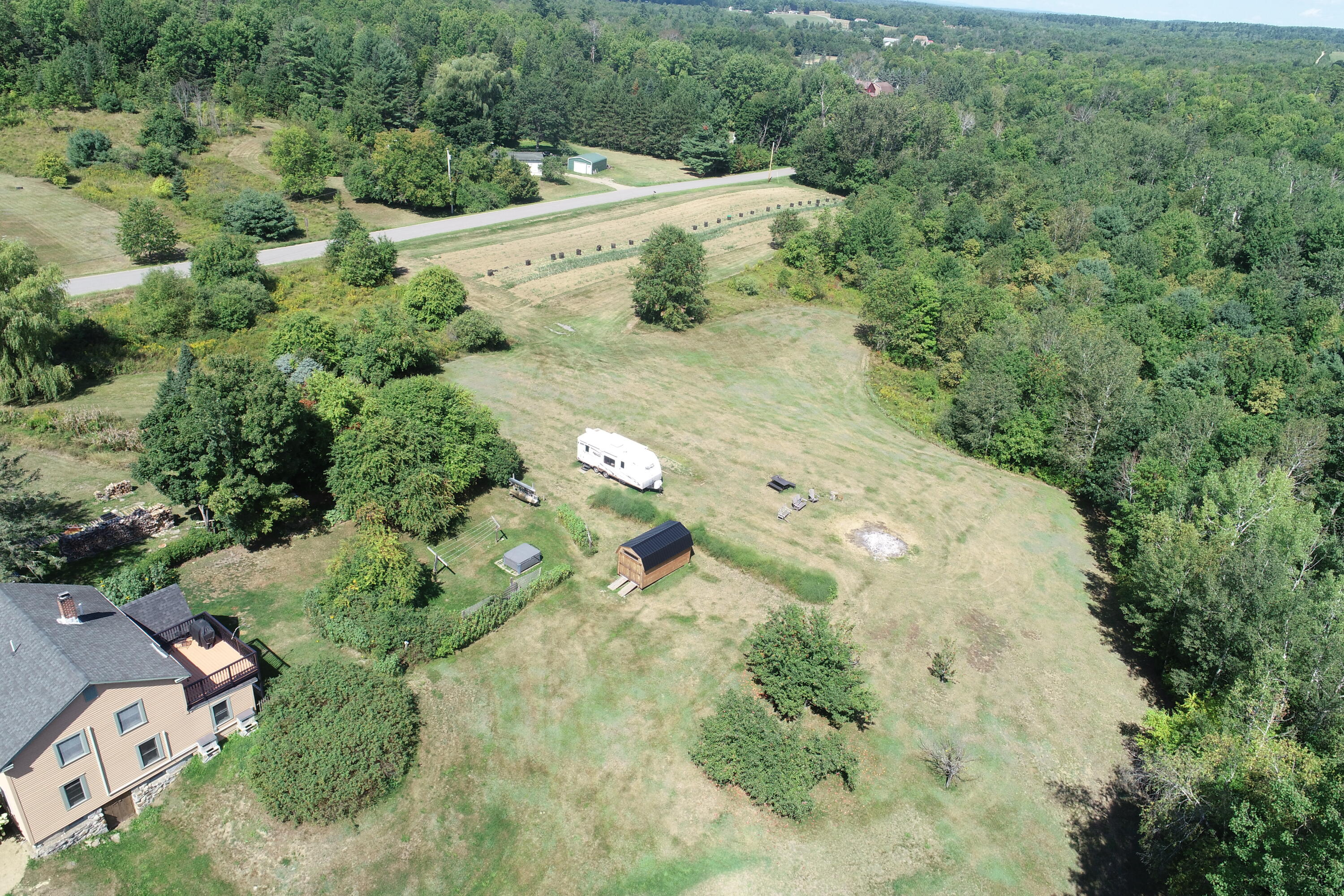 main property photo 34