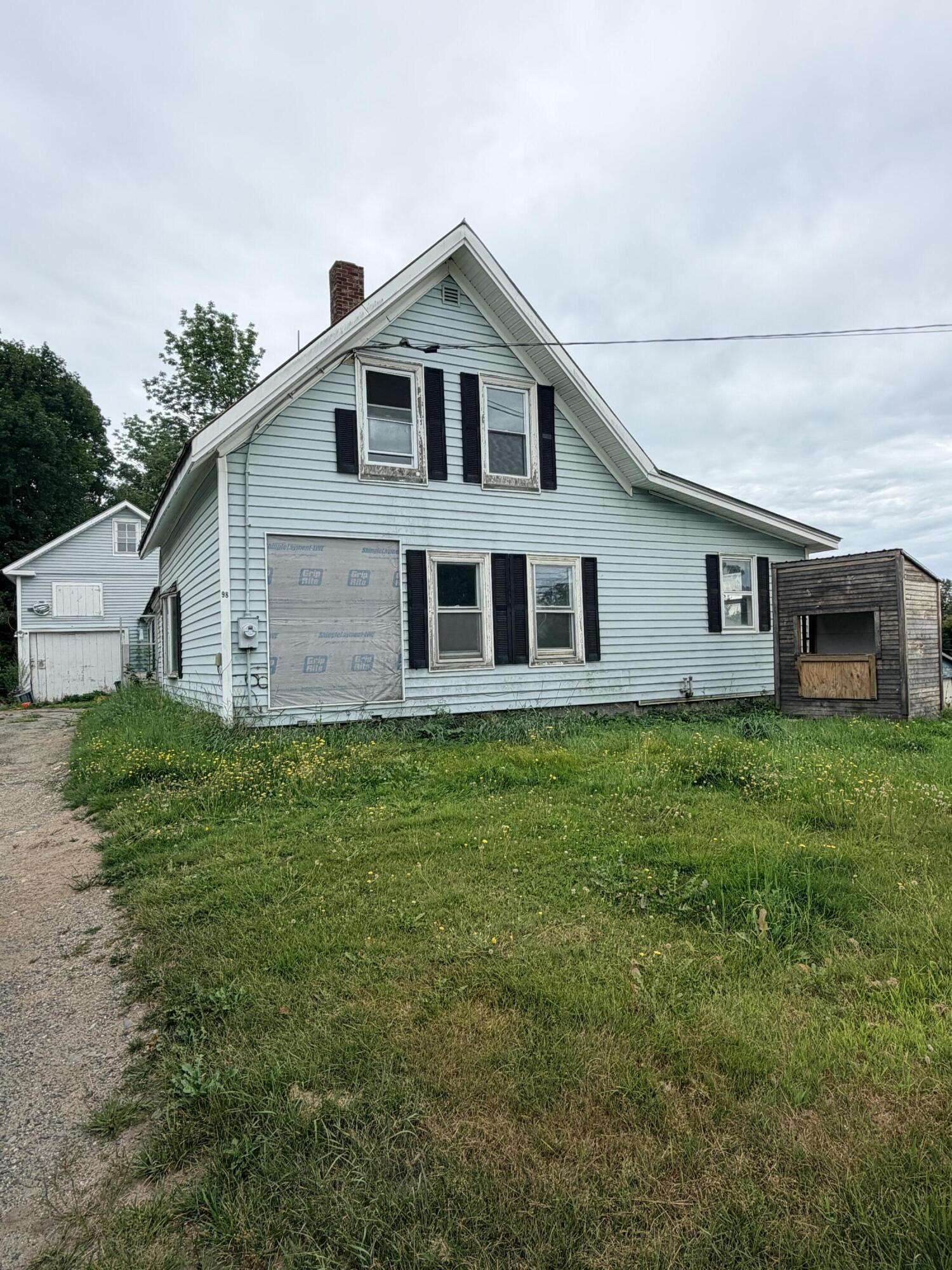 main property photo 32