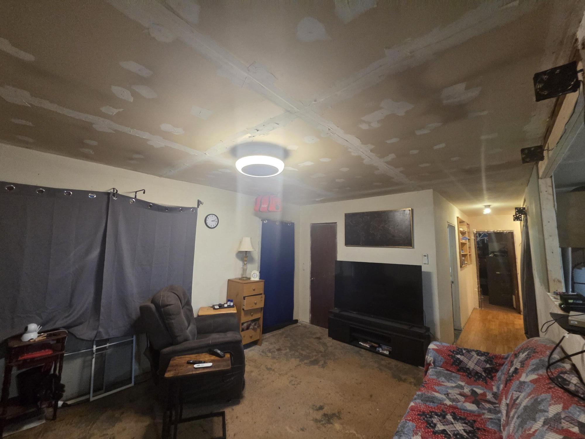 property viewer photo 3
