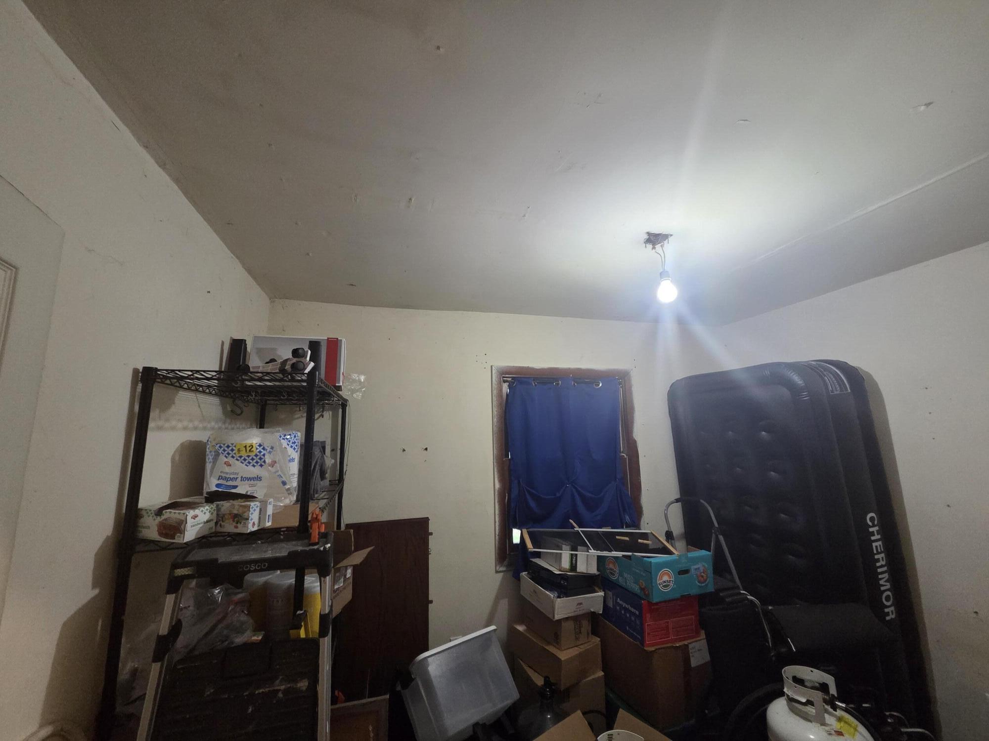 property viewer photo 9