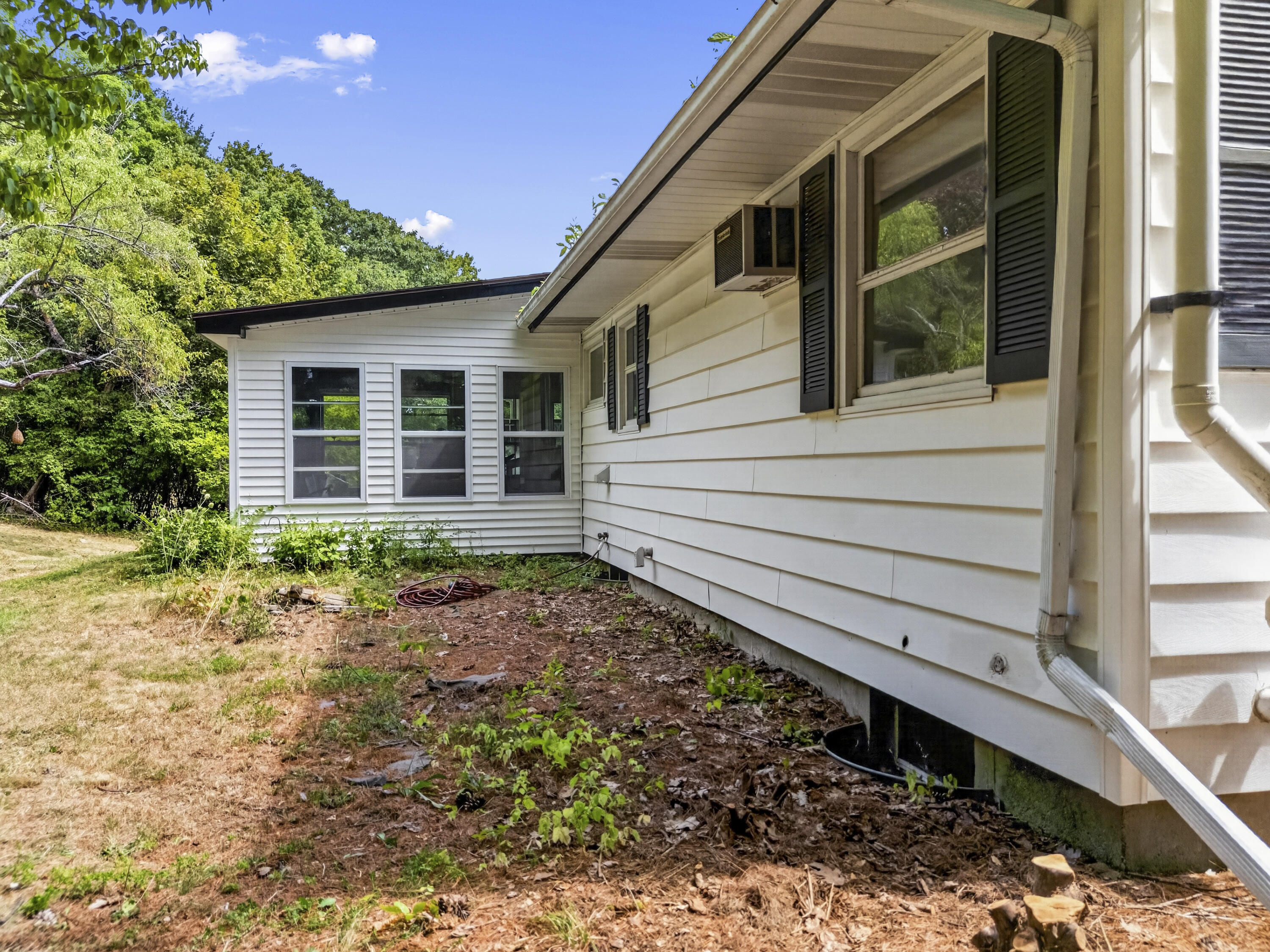 main property photo 61