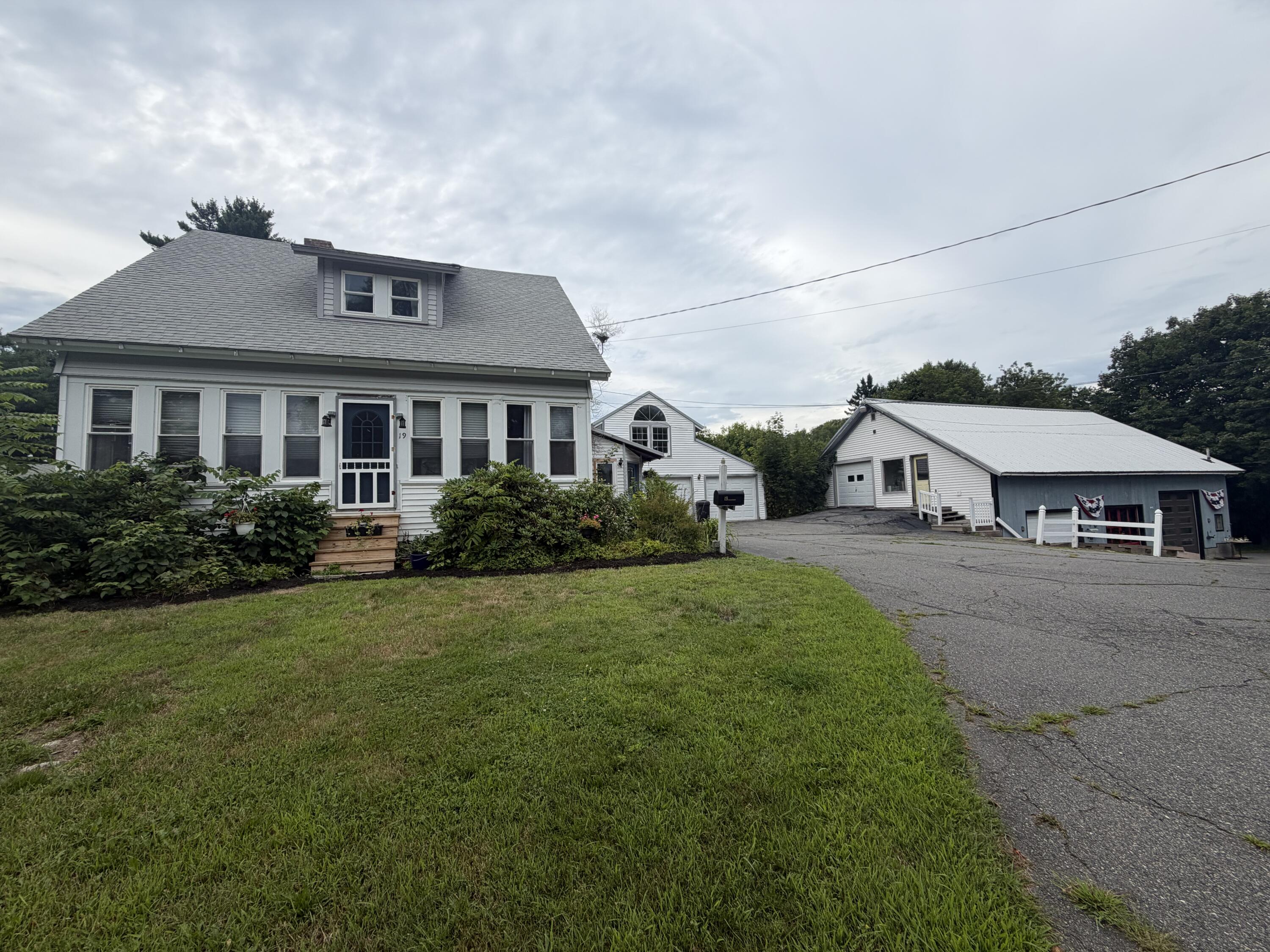 main property photo 2