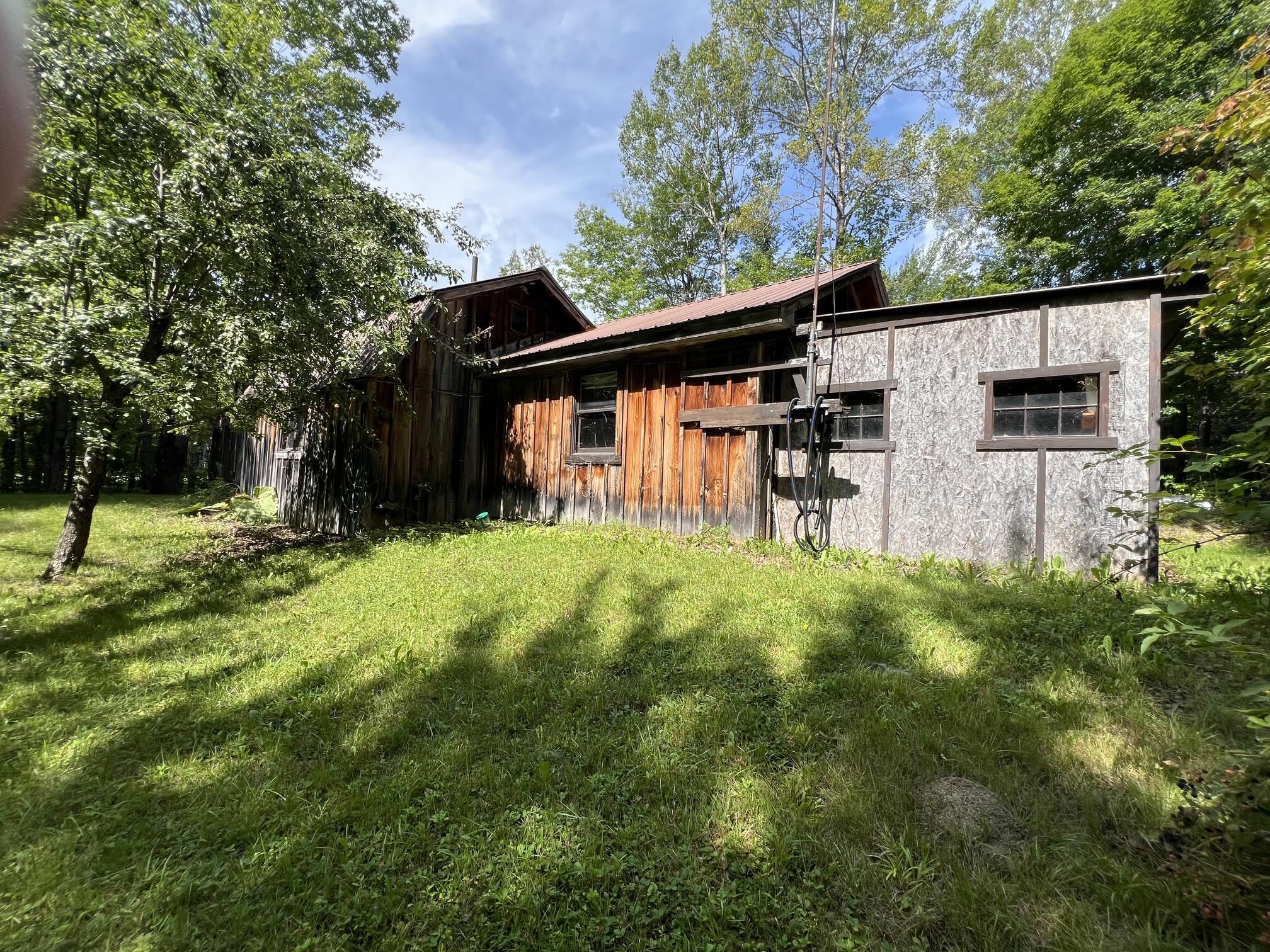main property photo 20