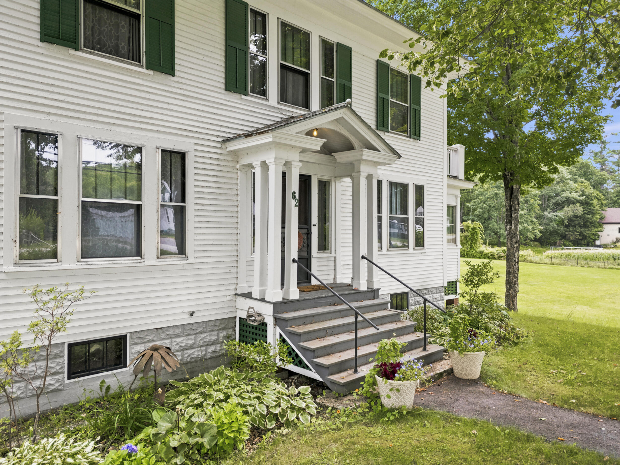 main property photo 67