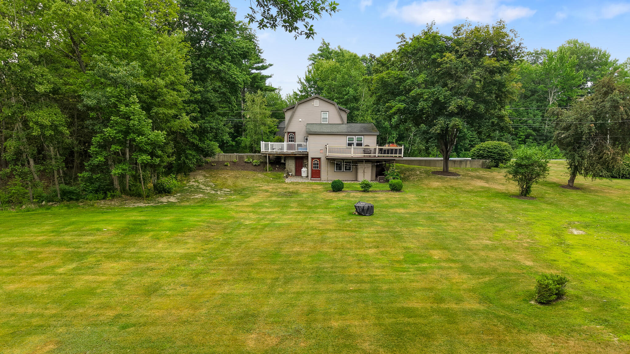 main property photo 51