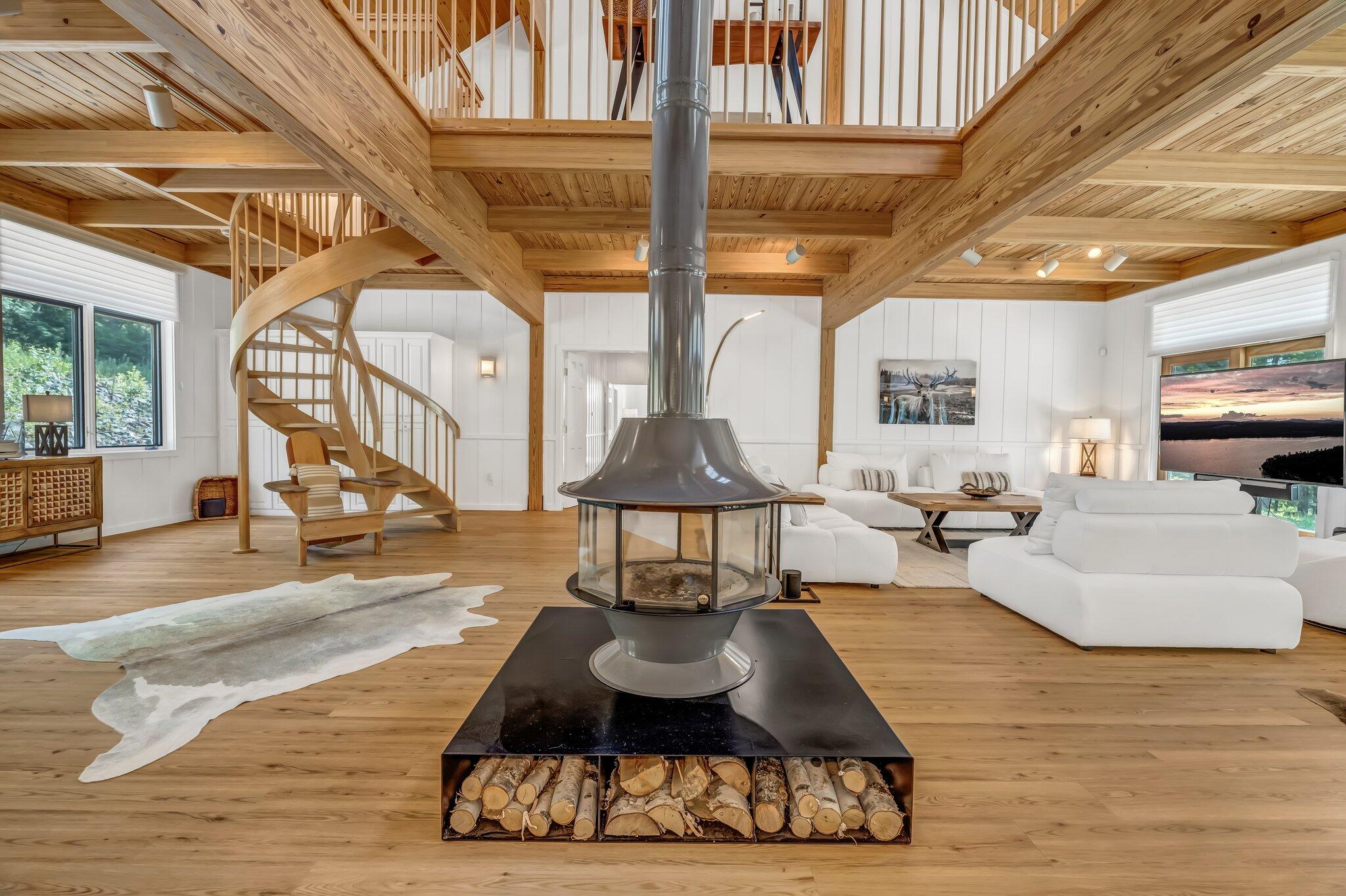 main property photo 67