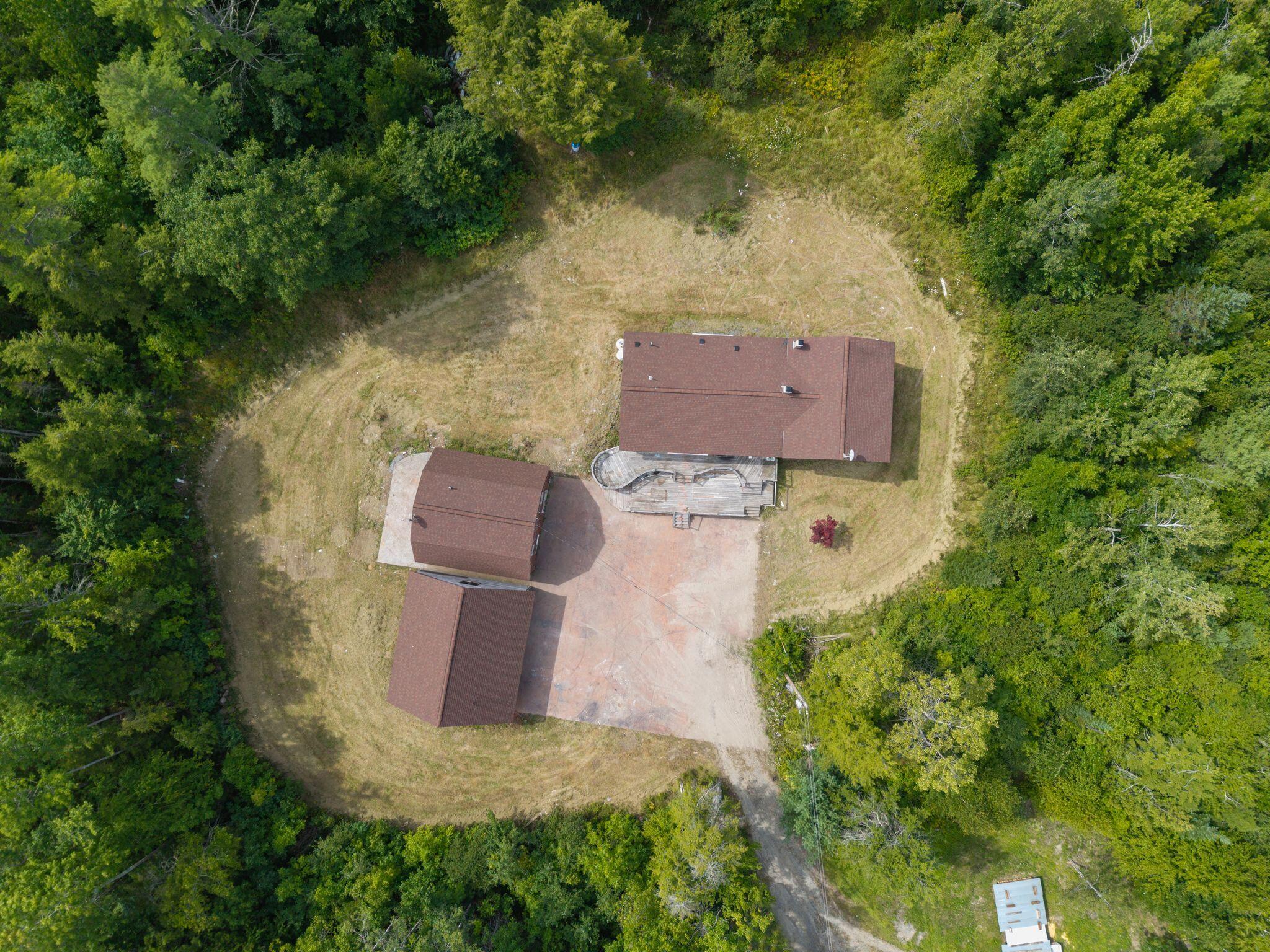 main property photo 49