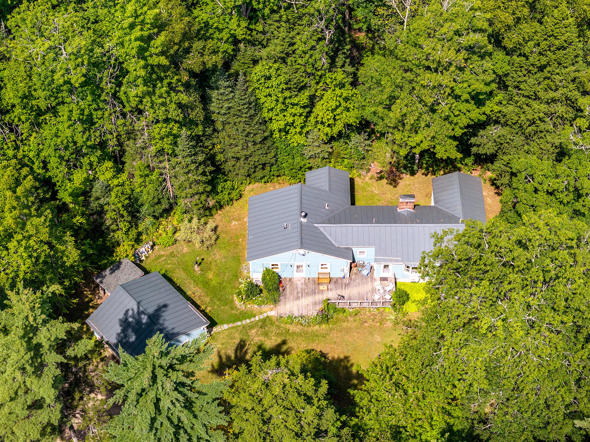 main property photo 44
