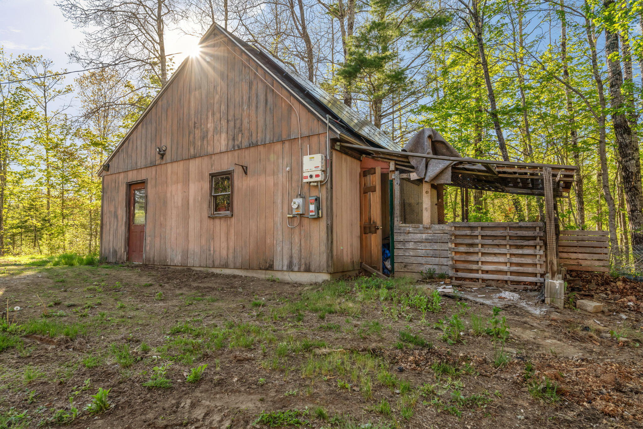 main property photo 27